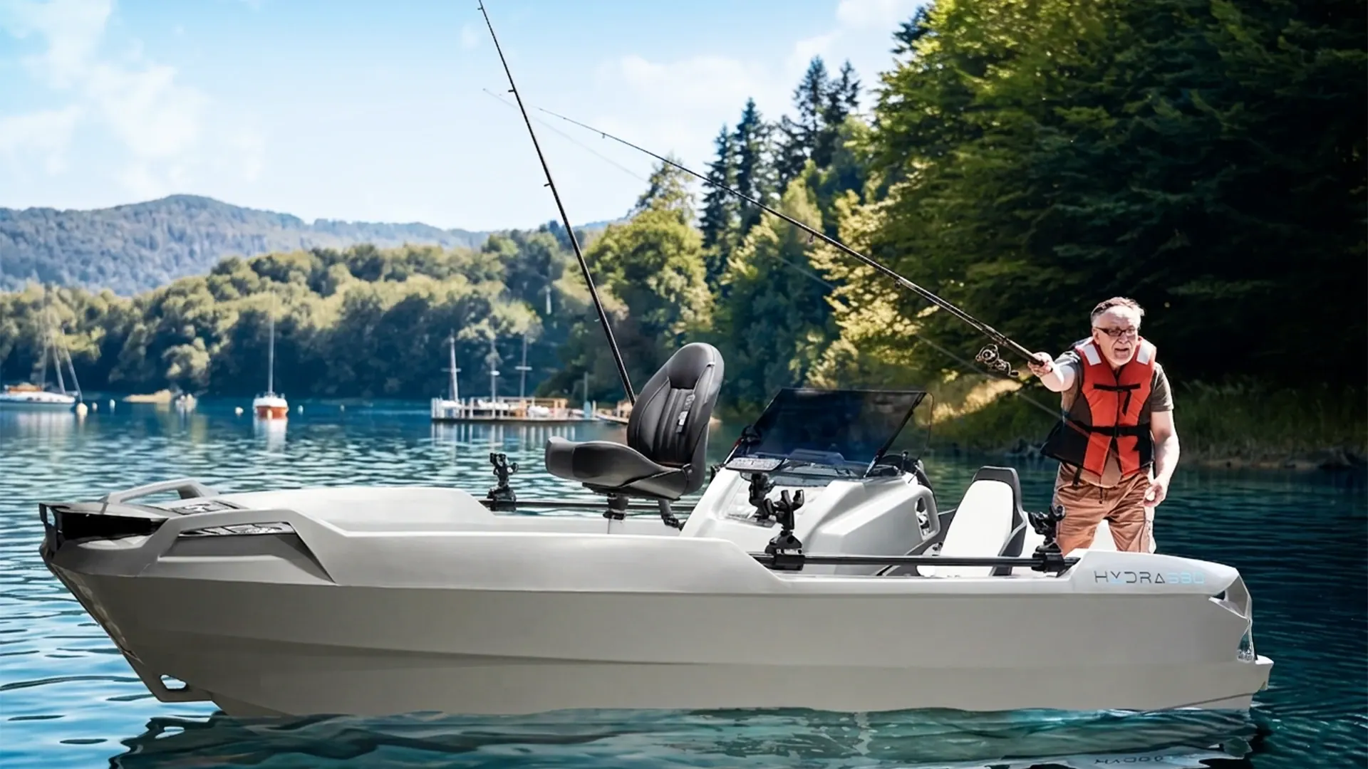 Hydra 530 Pesca equipada para salir a faenar